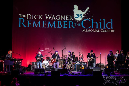 Band onstage with Miss Wensday 2017